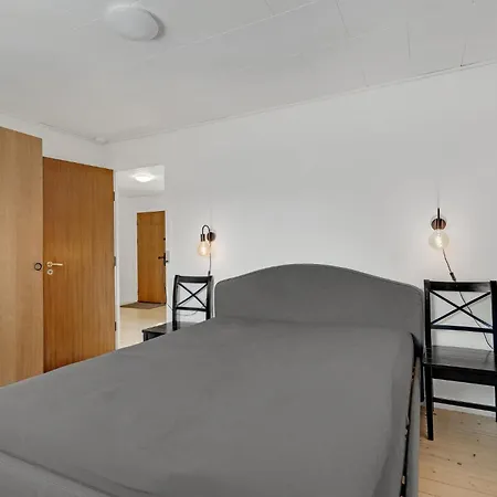 Сasa de vacaciones Lovely In With Kitchen Randbøl