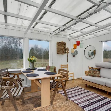 Сasa de vacaciones Lovely In With Kitchen *