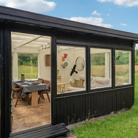 Lovely In With Kitchen Randbøl