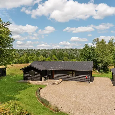 Lovely In With Kitchen