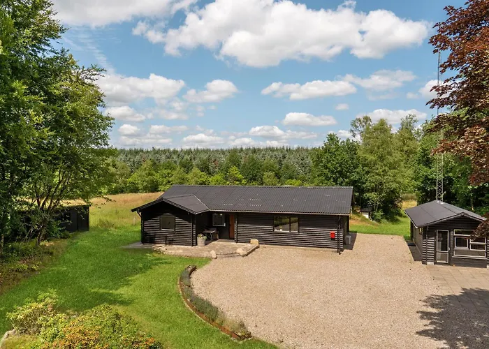 Lovely In With Kitchen